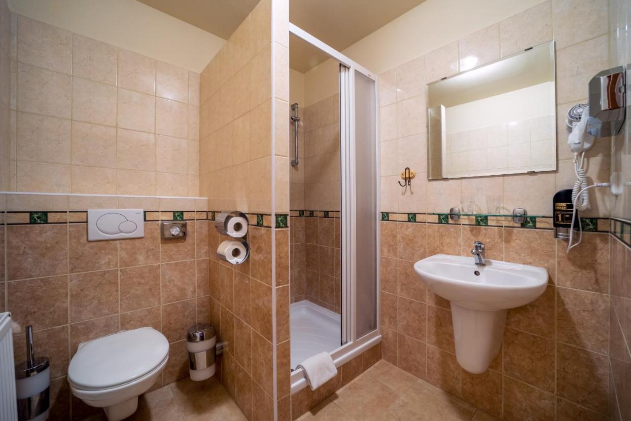Valnovka Wellness Hotel Kamenice 外观 照片